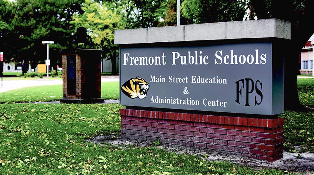 Fremont Public Schools Front Yard Sign